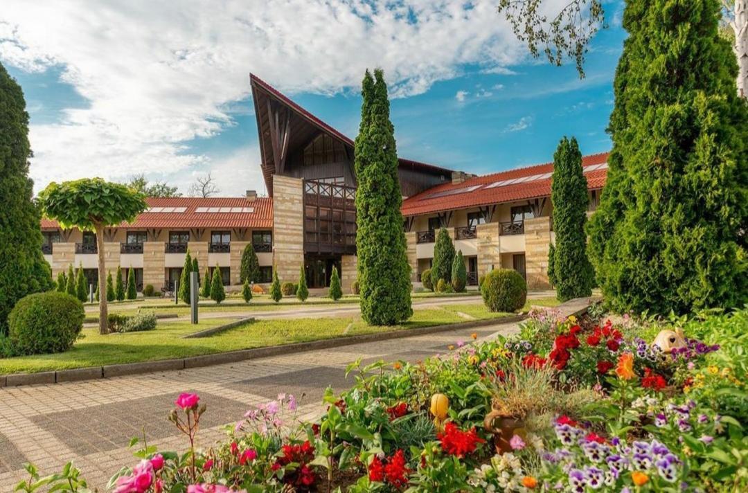 Hotel Danubia Park garni Veliko Gradište Exteriör bild