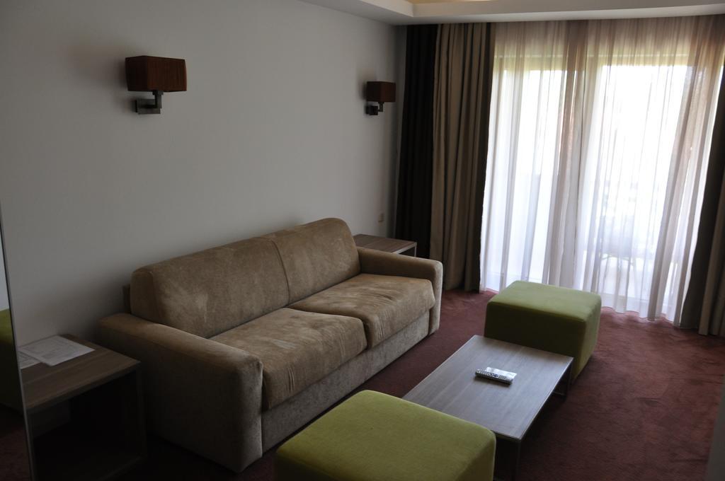 Hotel Danubia Park garni Veliko Gradište Exteriör bild