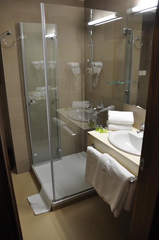 Hotel Danubia Park garni Veliko Gradište Rum bild