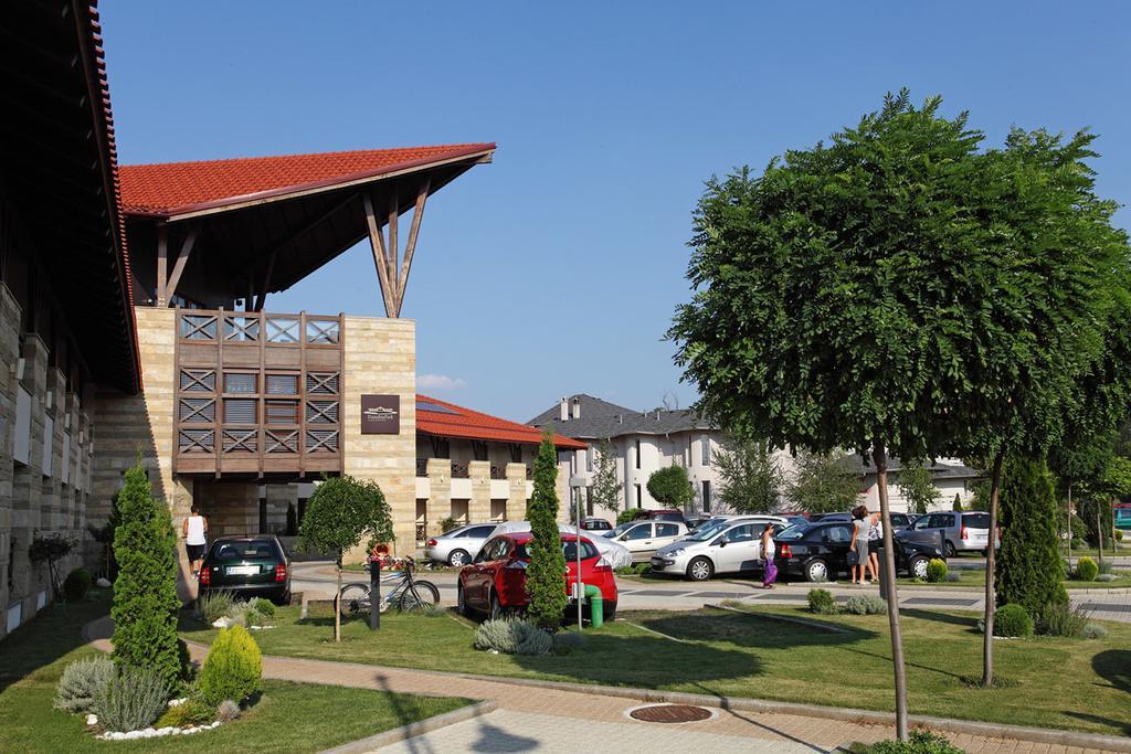 Hotel Danubia Park garni Veliko Gradište Exteriör bild